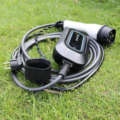 प्लग तापमान का पता लगाने 3.5kw 220v इलेक्ट्रिक पावर चार्जिंग स्टेशन के लिए ईवी चार्जर