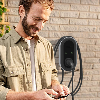 220V-380V फर्श पर खड़े दीवार पर लगाए गए 50Hz कार चार्जर EV IP54-IP67 संरक्षण AC रिसाव आरसीडी