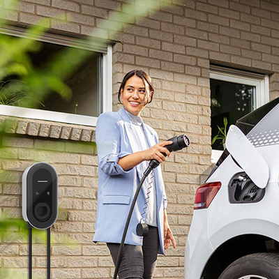 आरएफआईडी स्टार्ट-अप और पॉइंट टू पॉइंट कम्युनिकेशन के लिए 7-11KW वॉल माउंटेड ईवी चार्जर बॉक्स