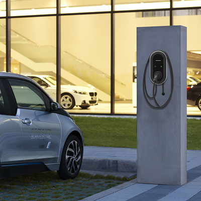 11Kw 22Kw 3 चरण 7Kw DC 72V 9.2Kw टेस्ला मॉडल के लिए वाणिज्यिक डीसी फास्ट ईवी चार्जर आधुनिक डिजाइन शैली