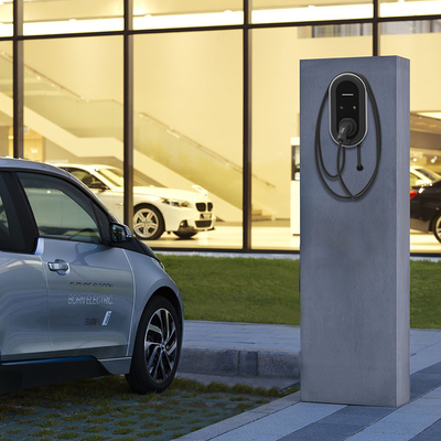 दीवार-माउंटेड/स्तंभ KIWI 22KW फास्ट EV चार्जर 380v इनपुट वोल्टेज और केबल प्रकार 1 2 के लिए