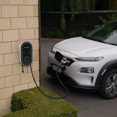 7KW आउटपुट और वोल्टेज मॉनिटरिंग के साथ GBT सॉकेट 1 फेज AC लेवल 2 EV चार्जिंग स्टेशन