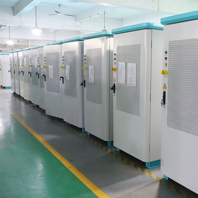 CCS/CHAdeMO/Tesla OCCP 1.6 आउटपुट वोल्टेज 150V-1000V के साथ संगत 120KW DC EV चार्जर
