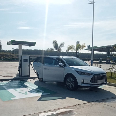 60kW~150kW DC EV चार्जर ढेर डबल चार्जिंग गन मंजिल घुड़सवार डीसी फास्ट इलेक्ट्रिक कार चार्जिंग स्टेशन