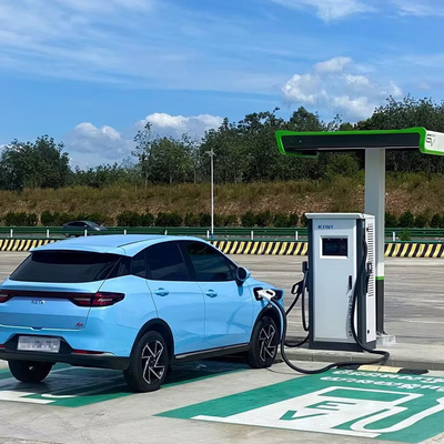 60kW~150kW DC EV चार्जर ढेर डबल चार्जिंग गन मंजिल घुड़सवार डीसी फास्ट इलेक्ट्रिक कार चार्जिंग स्टेशन